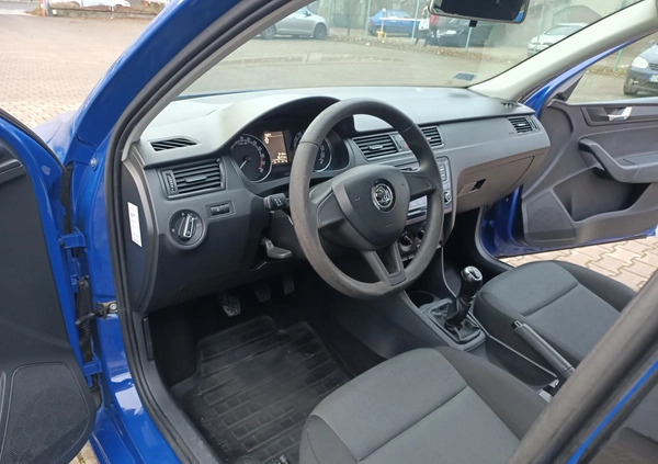 Skoda RAPID cena 31400 przebieg: 121000, rok produkcji 2018 z Wrocław małe 92